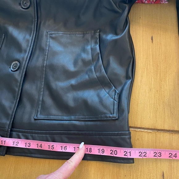 Anthropologie NVLT Women’s Black Vegan Leather Jacket Collar Buttons Pockets M - Picture 7 of 15